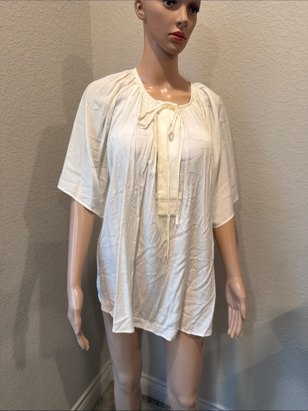 H&M Off White Flutter Sleeve Blouse with Tie Front